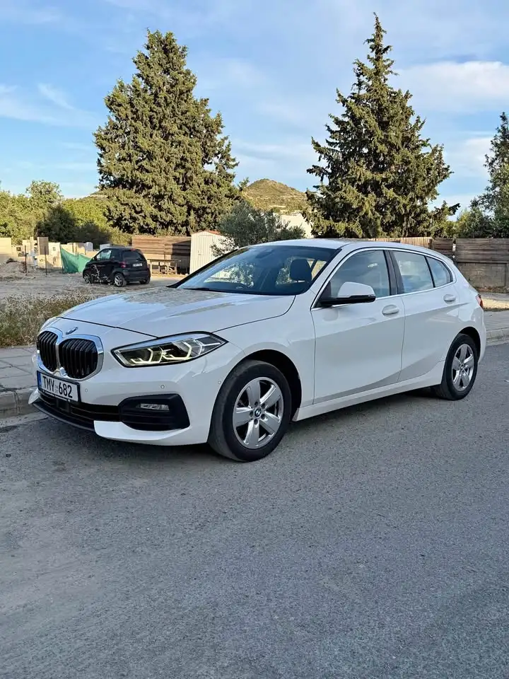 BMW 1 2,0L 2021