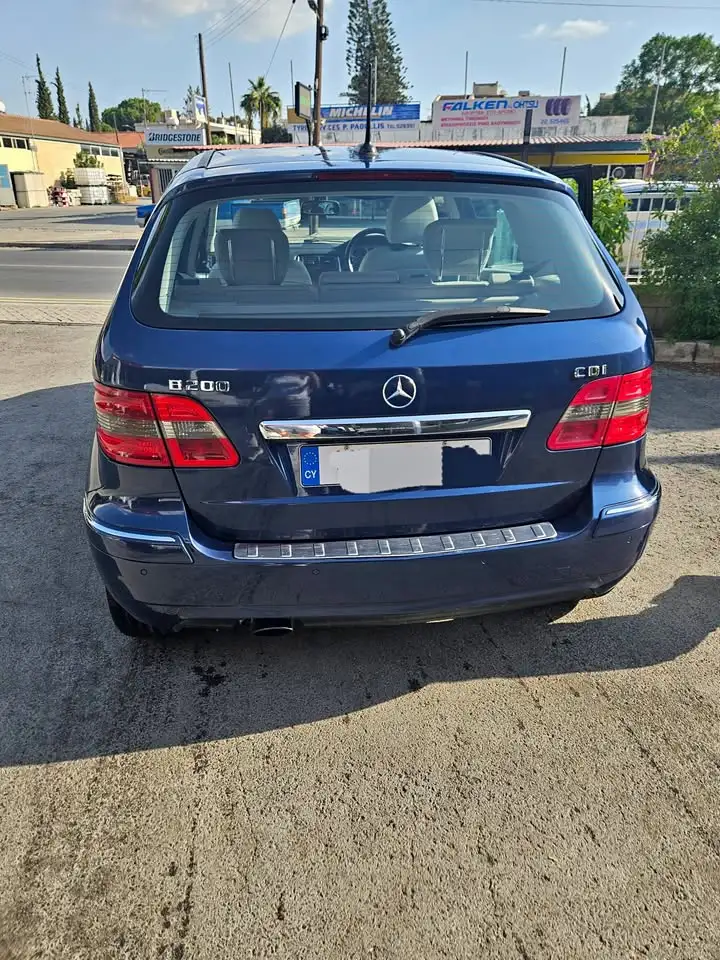 Mercedes B 2011
