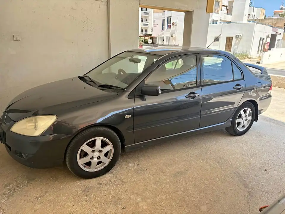 Mitsubishi Lancer 1,6L 2004