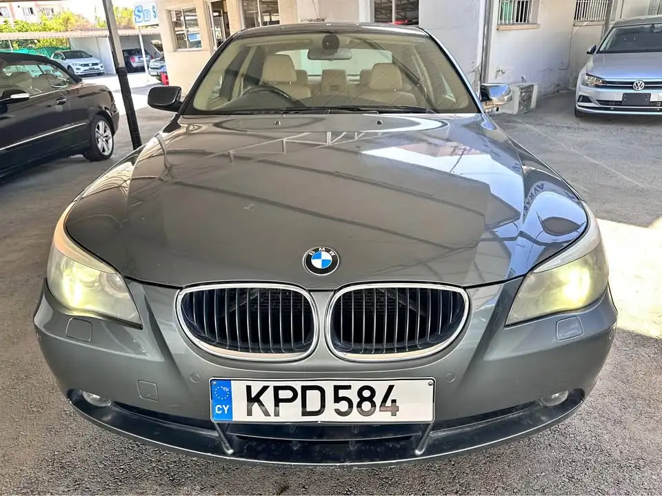 BMW 5 2,0L 2007
