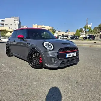 Mini F56 2,0L 2016