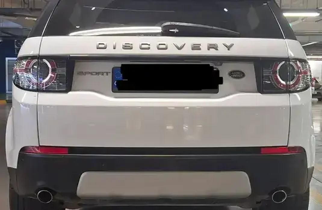 Land-Rover Discovery 2015