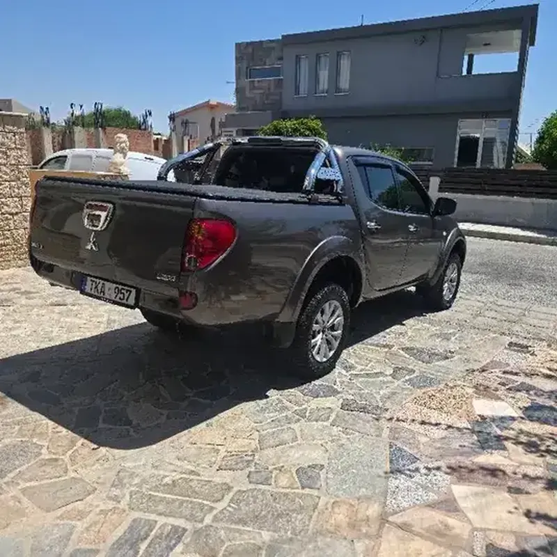 2013 Mitsubishi Barbarian 2013 Cyprus