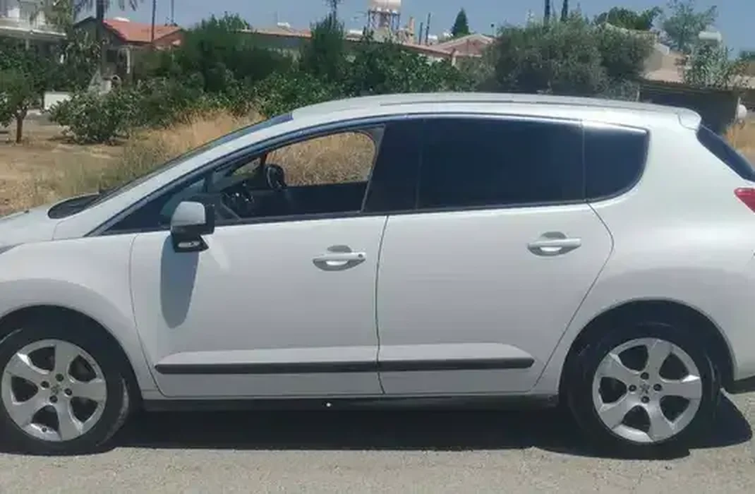 2013 Peugeot 3008 1,6L 2013 Cyprus