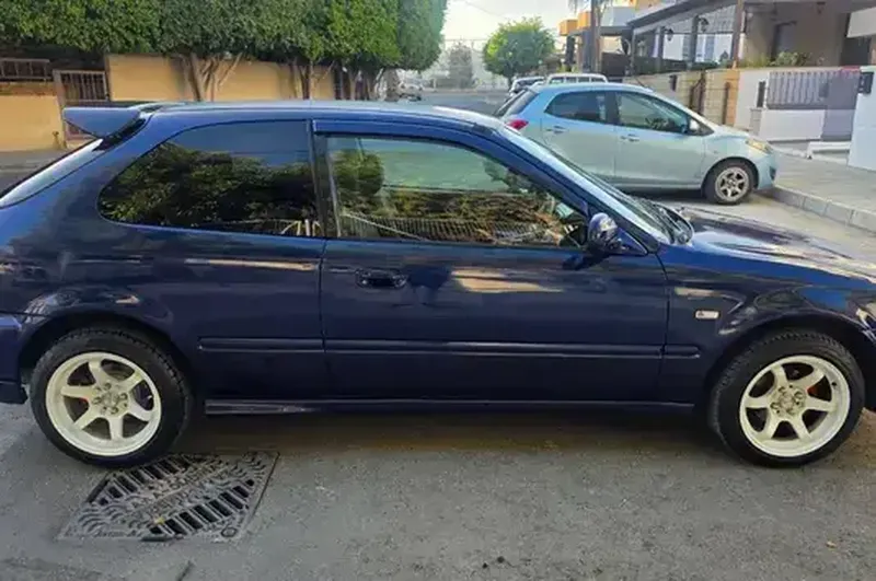 2000 Honda Civic 1,5L 2000 Cyprus