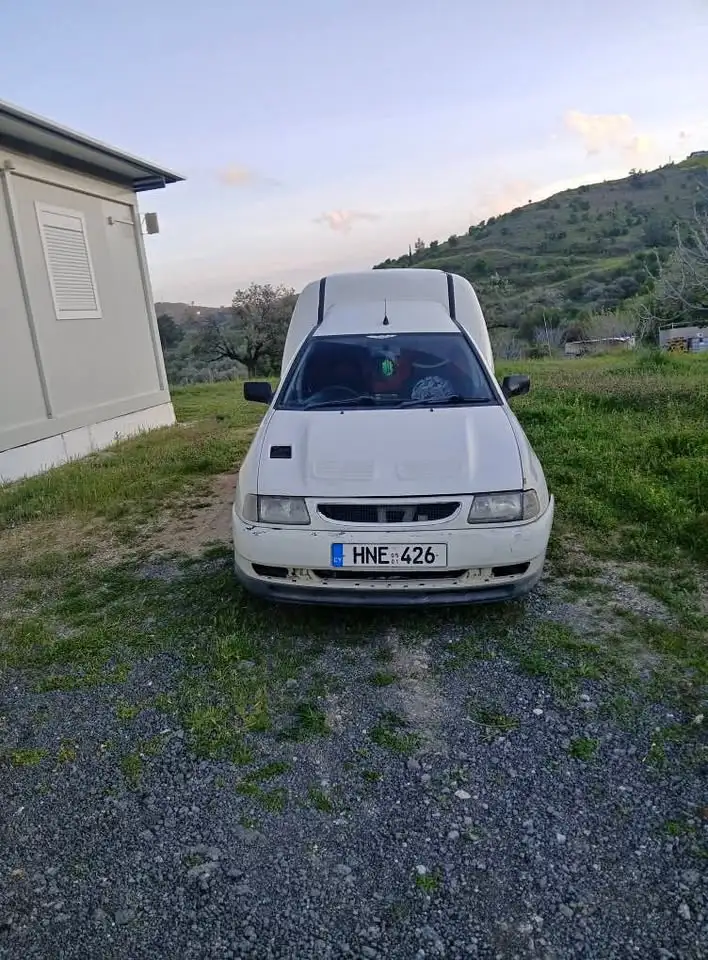 1999 Volkswagen Caddy 1,9L 1999 Cyprus