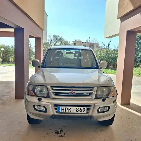 Mitsubishi Pajero 3,2L 2000