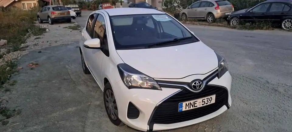 2016 Toyota Yaris 1,5L 2016 Cyprus
