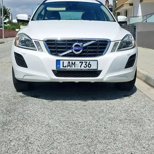 Volvo Xc40 Cyprus
