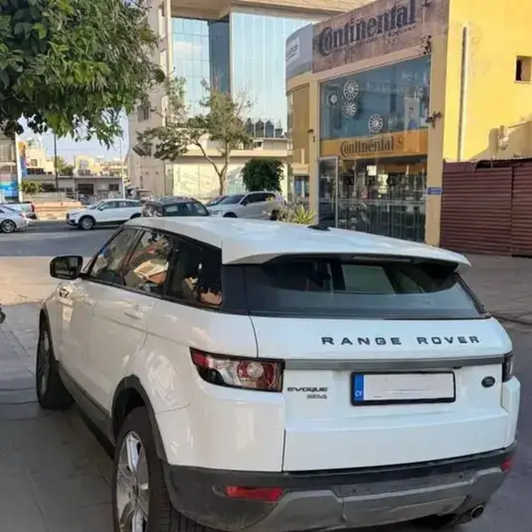 2012 Land-Rover Range-Rover-Evoque 2,2L 2012 Cyprus