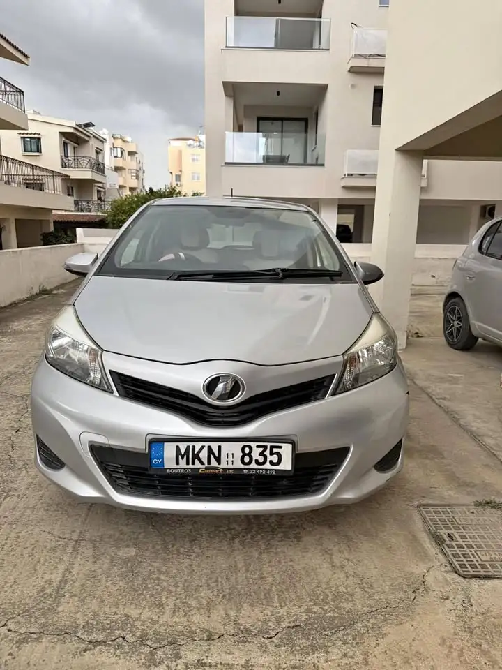 2011 Toyota Vitz 1,3L 2011 Cyprus