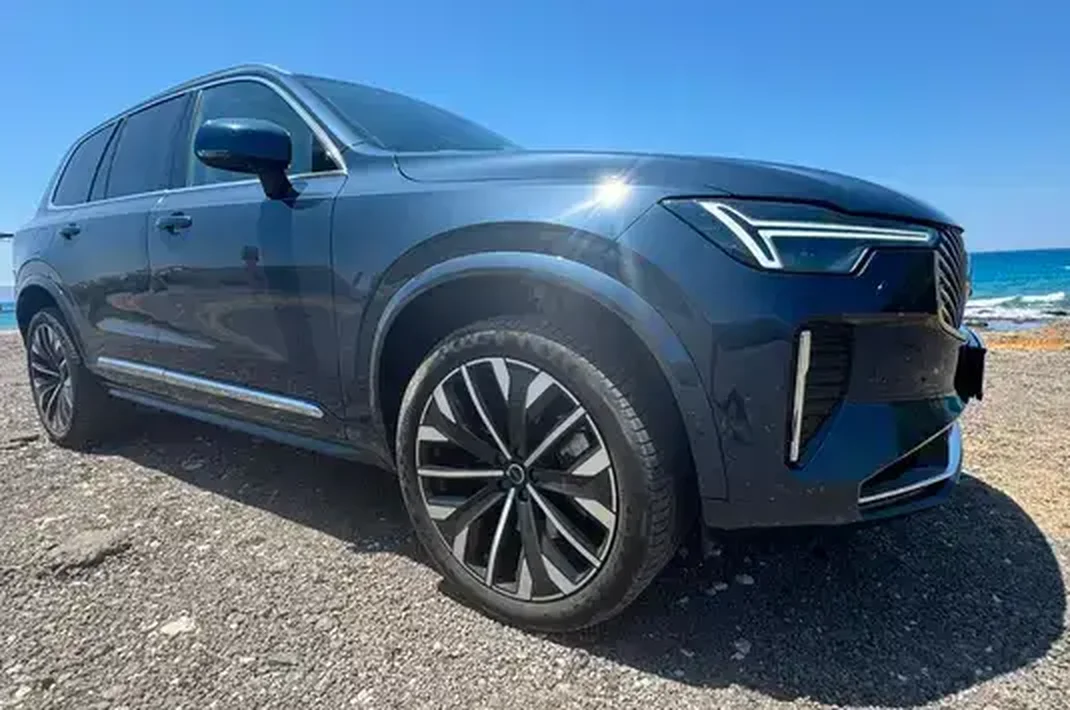 2025 Volvo Xc90 2,0L 2025 Cyprus