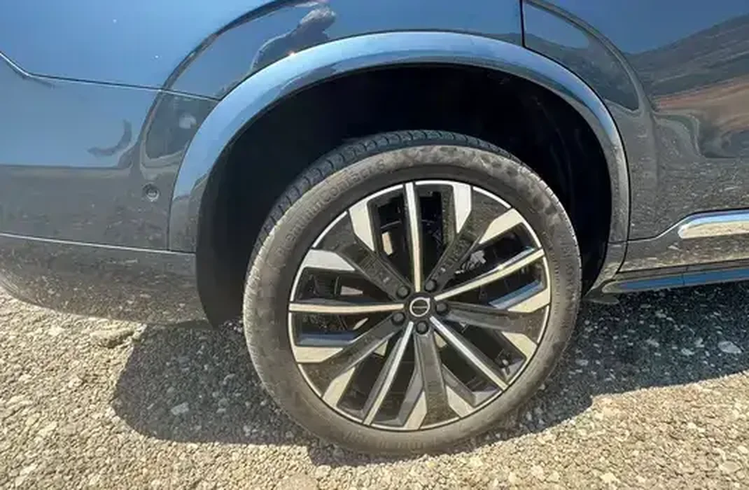 2025 Volvo Xc90 2,0L 2025 Cyprus