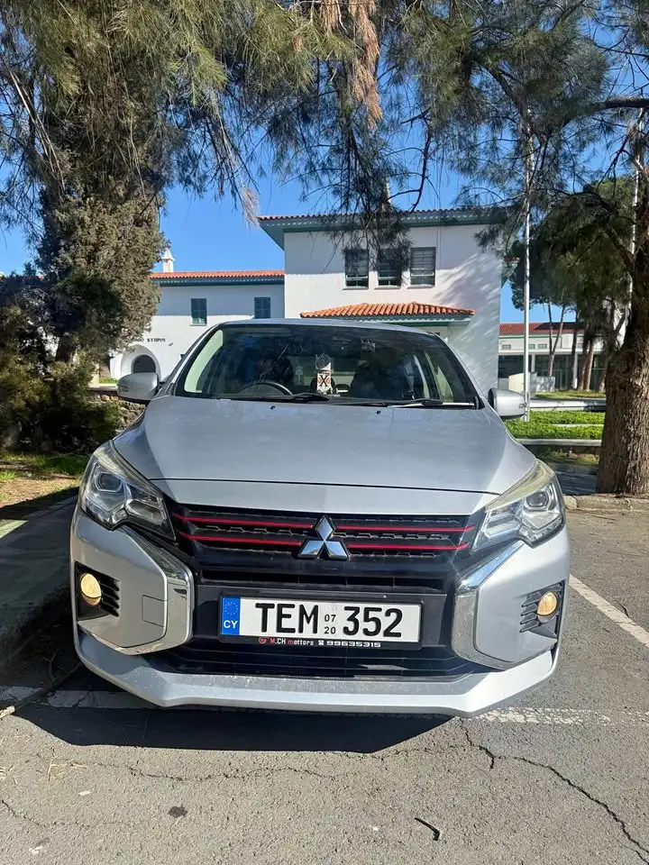 Mitsubishi Mirage 1,2L 2020