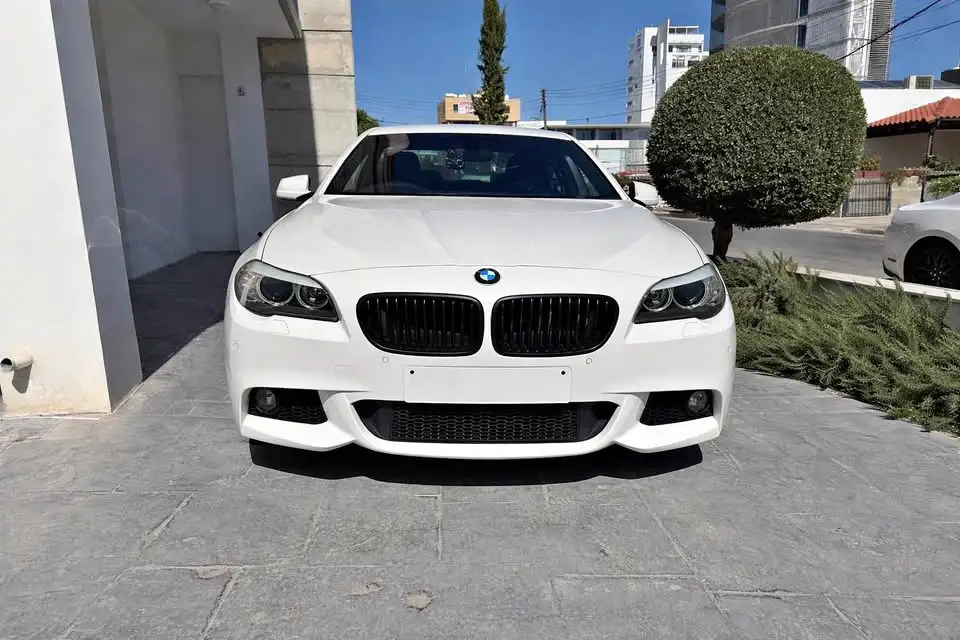 BMW 5 2,0L 2011