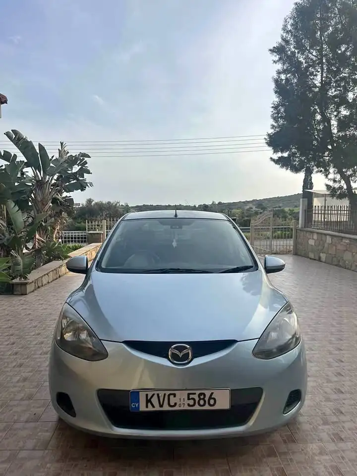 Mazda Demio 1,3L 2007