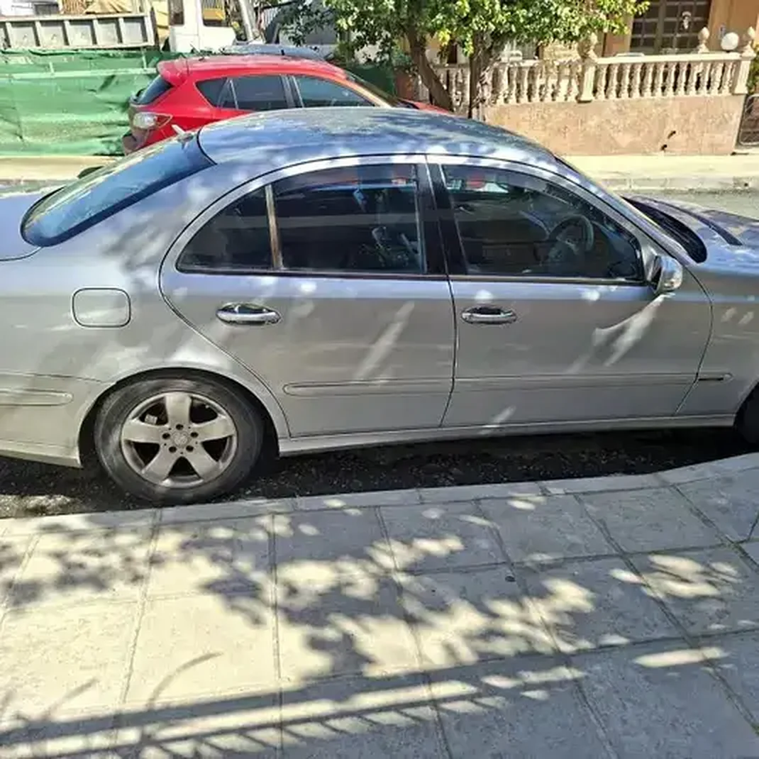 2003 Mercedes E 2,0L 2003 Cyprus
