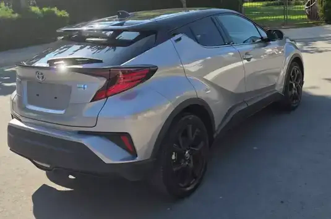 Toyota C-Hr 1,8L 2023