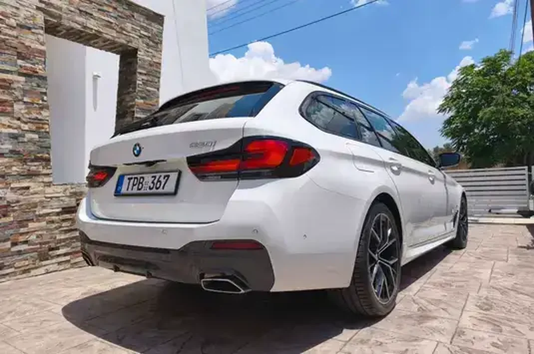 2022 BMW 5 2,0L 2022 Cyprus