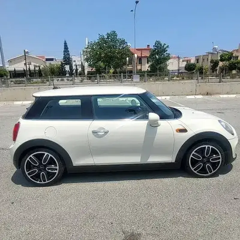 Mini Countryman Cyprus