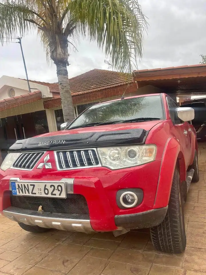 Mitsubishi L200 2,5L 2012