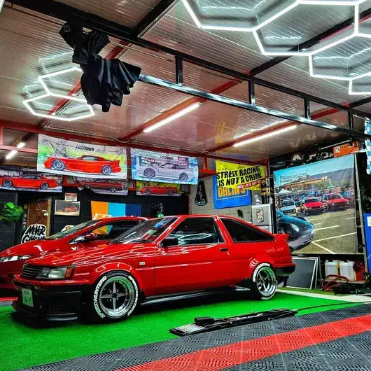 Saab 900
