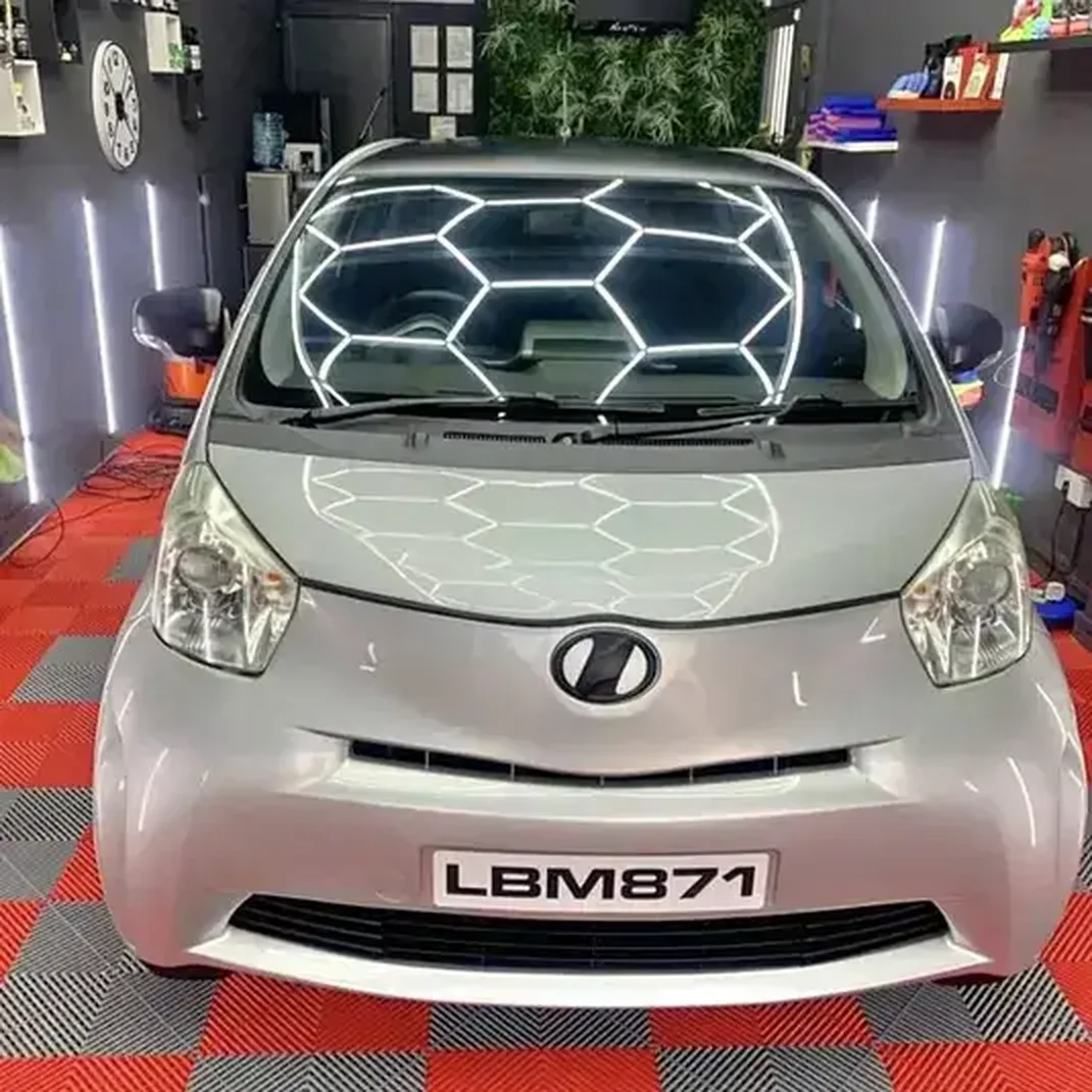 Toyota IQ 2011