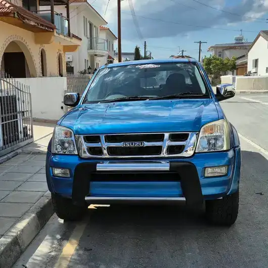 2006 Toyota Hilux 2,4L 2006 Cyprus