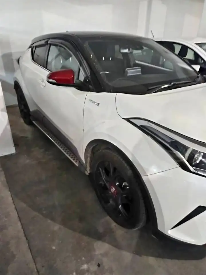 Toyota C-Hr 1,8L Cyprus