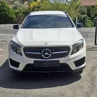 Mercedes B 2011