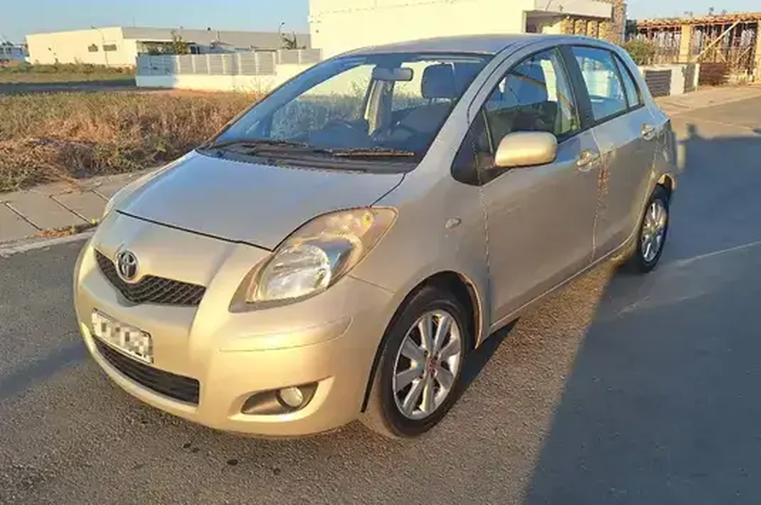 2011 Toyota Yiaris 2011 Cyprus