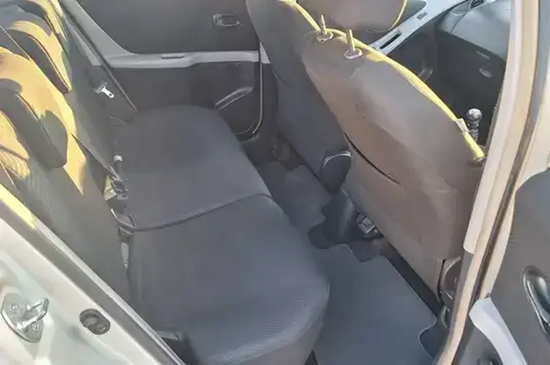 2011 Toyota Yiaris 2011 Cyprus