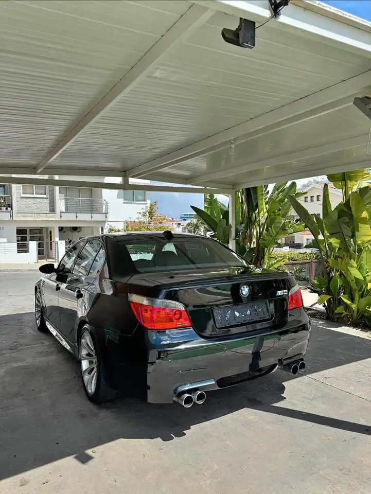 BMW M5 4,4L 2005