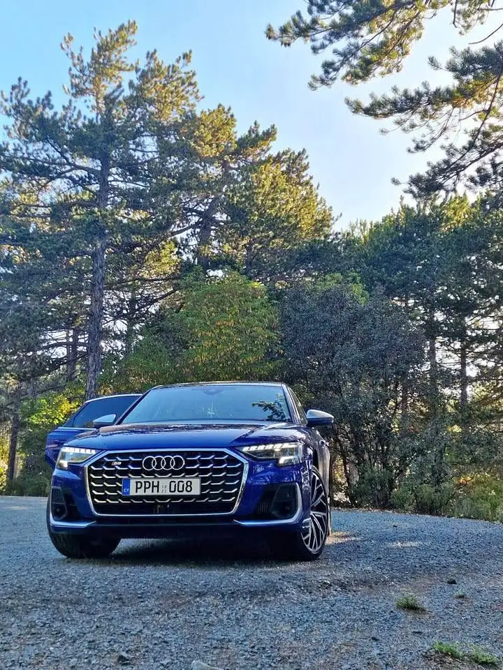 Audi S8 4,0L 2022