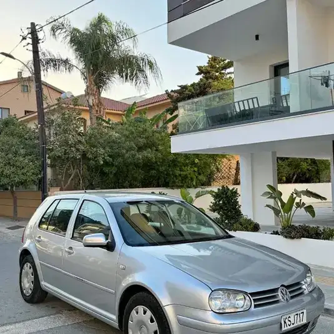 Volkswagen Golf 1,6L 2003