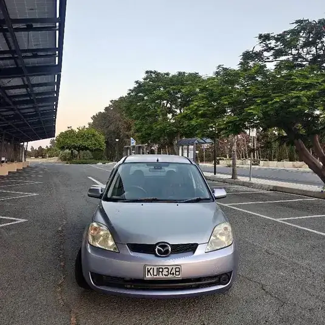 2005 Mazda Demio 2005 Cyprus