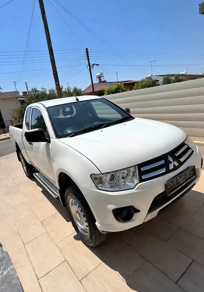 Mitsubishi L200 2,5L 2016