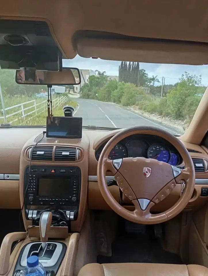Porsche Cayenne 2006