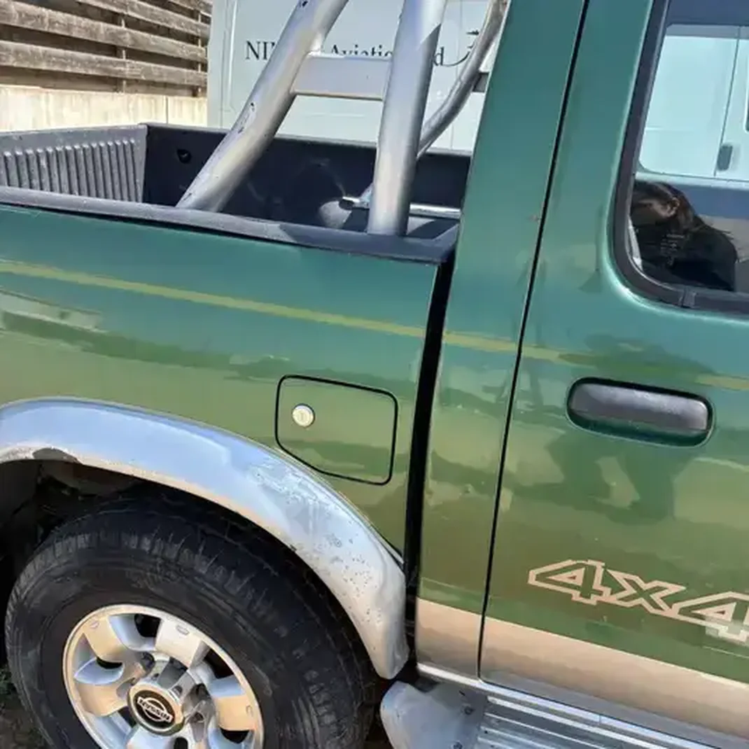 2000 Nissan Navara 2000 Cyprus