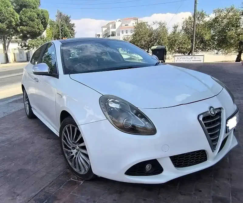 2012 Alfa Julieta 2012 Cyprus