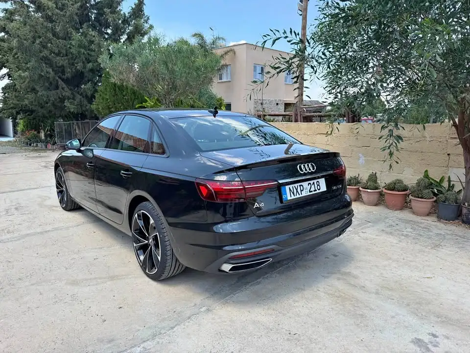 Audi A4 5,0L 2020