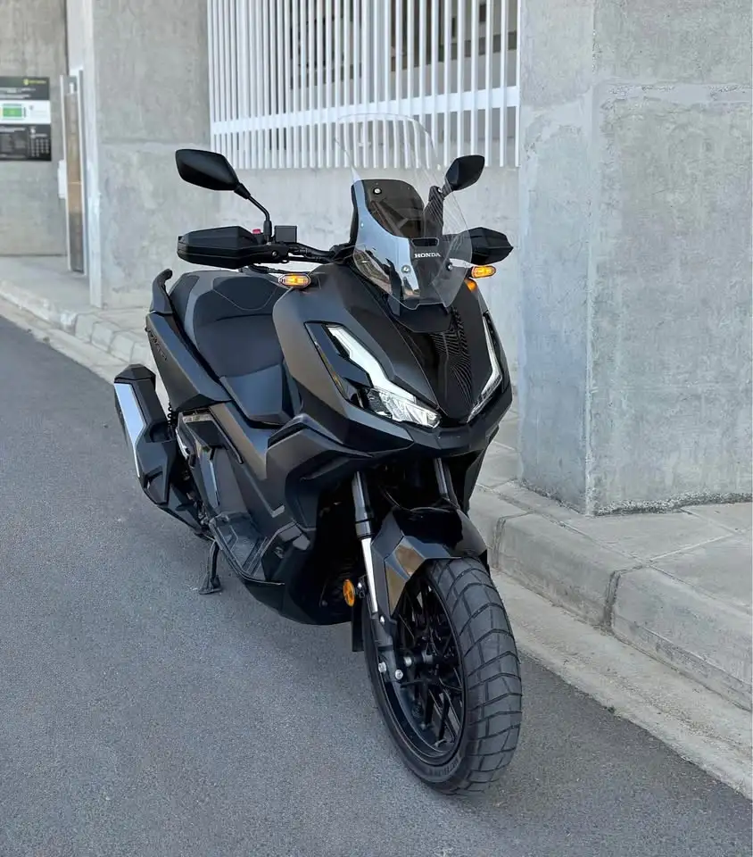 Honda Adv350 5,3L 2026