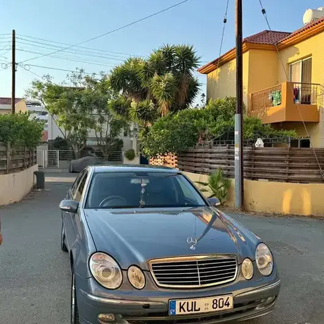 2007 Lexus is 220d Cyprus