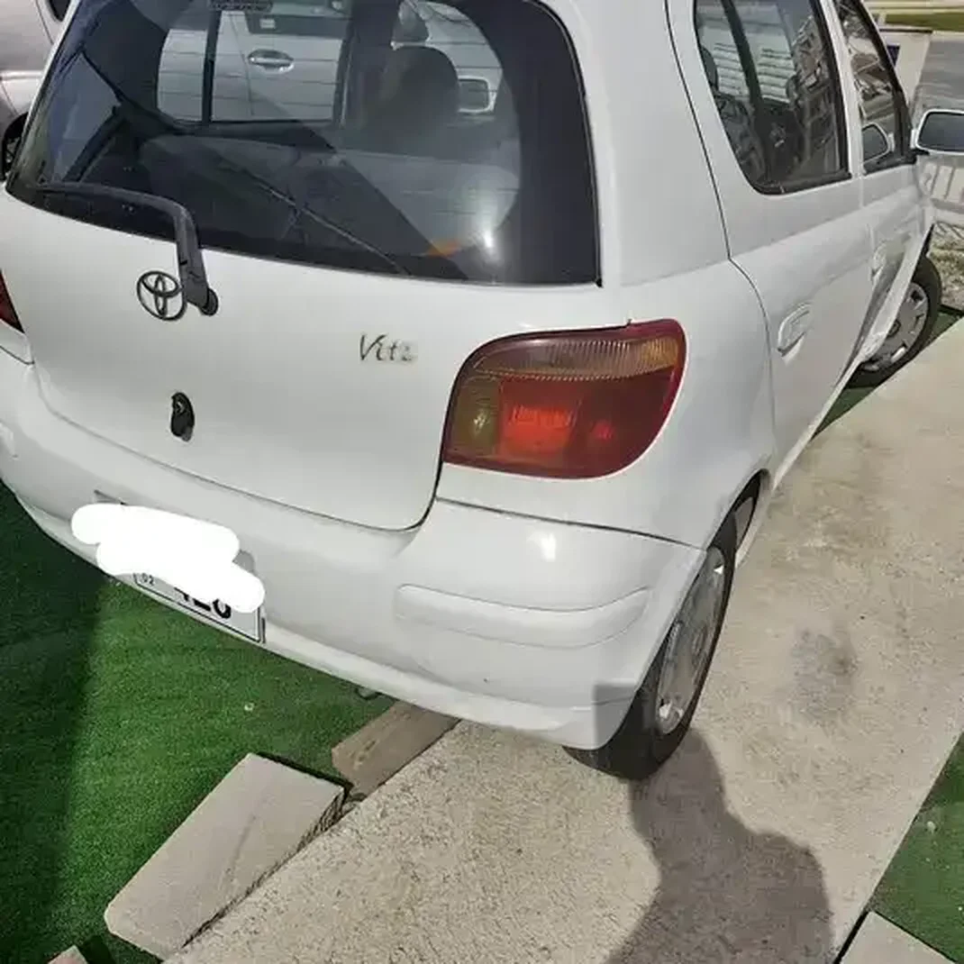 Toyota Vitz 2004