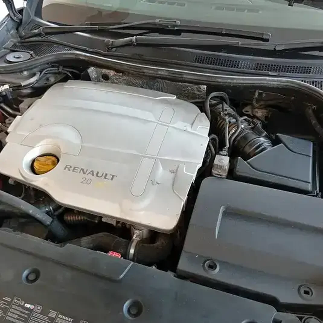 2014 Renault Laguna 2,4L 2014 Cyprus