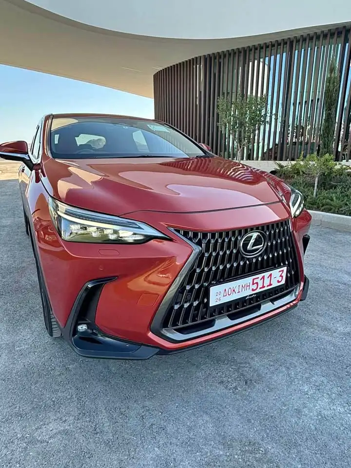 Lexus Nx350H 2,5L 2023