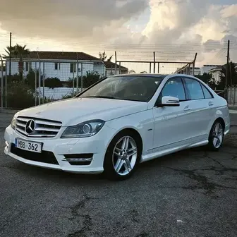 Mercedes C 2011
