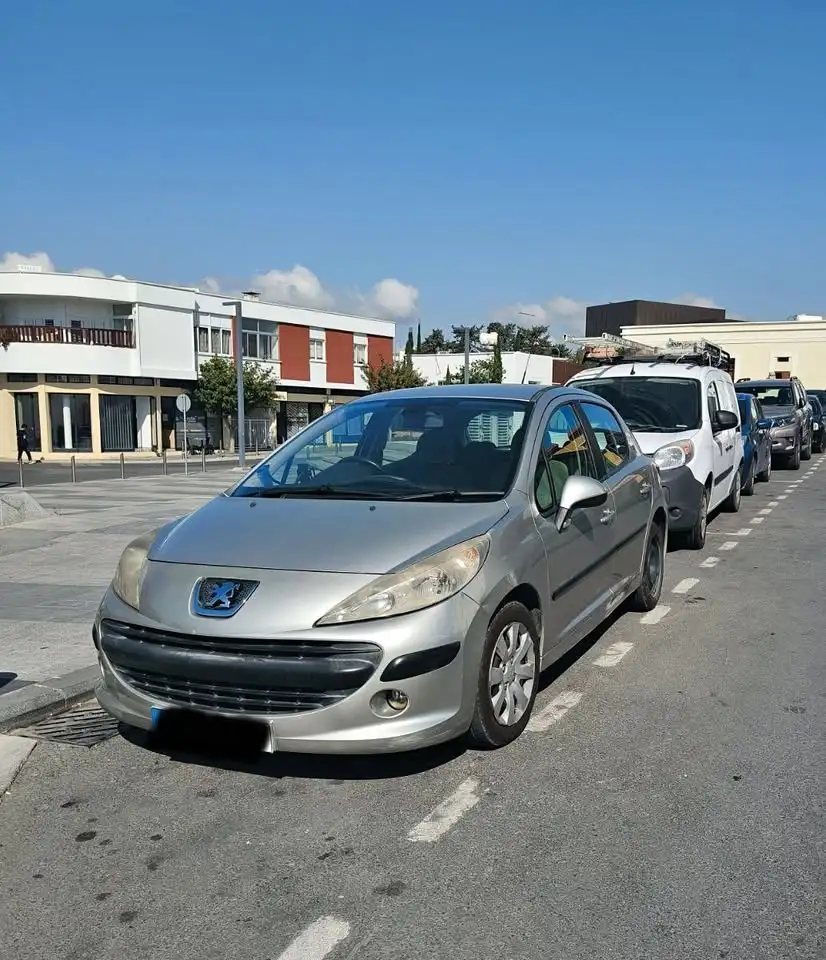 Peugeot 207 1,4L 2006