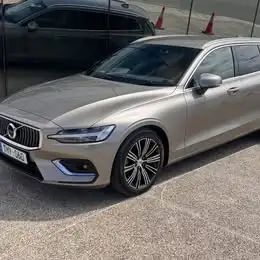 Volvo V60 2022