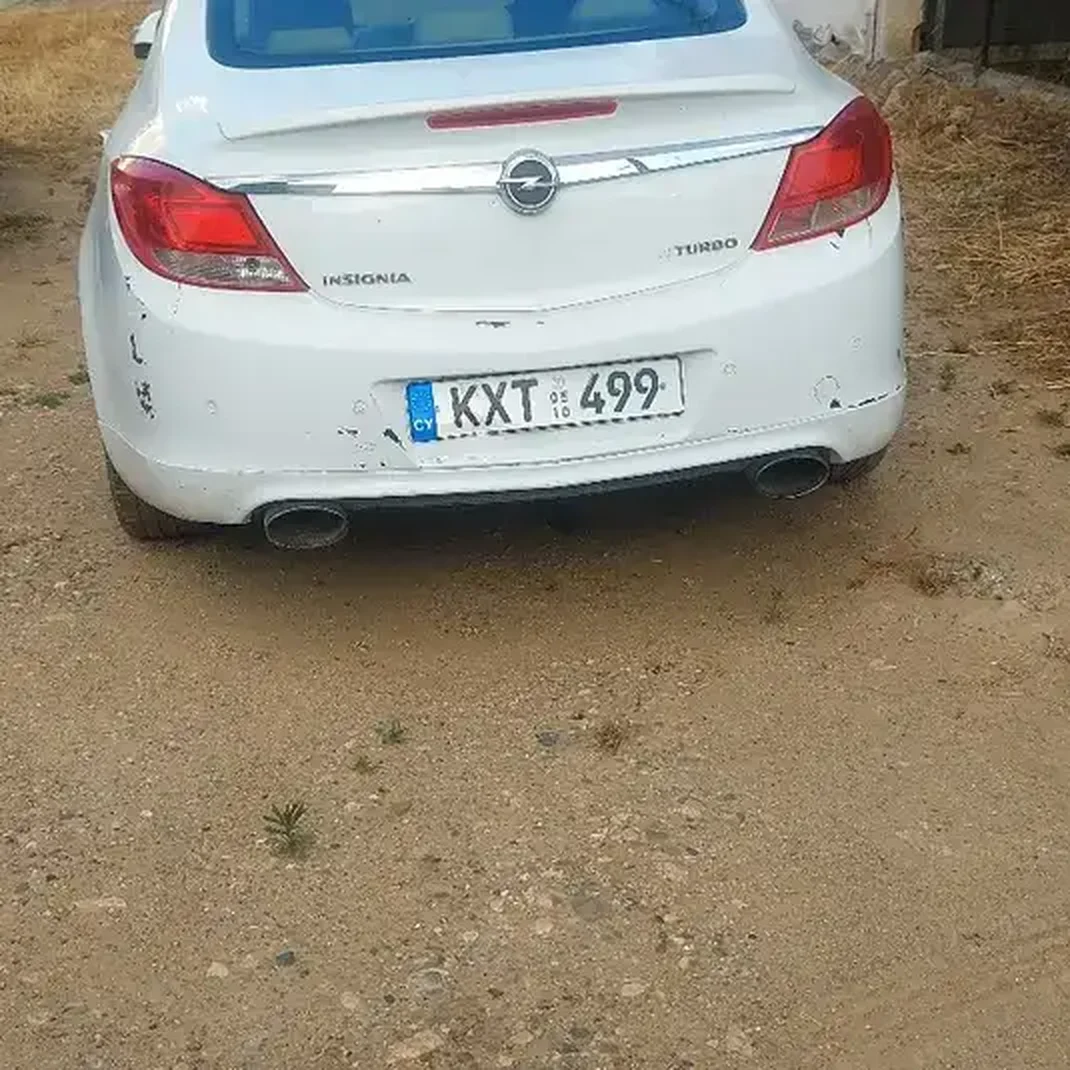 Opel Insignia 1,6L 2010